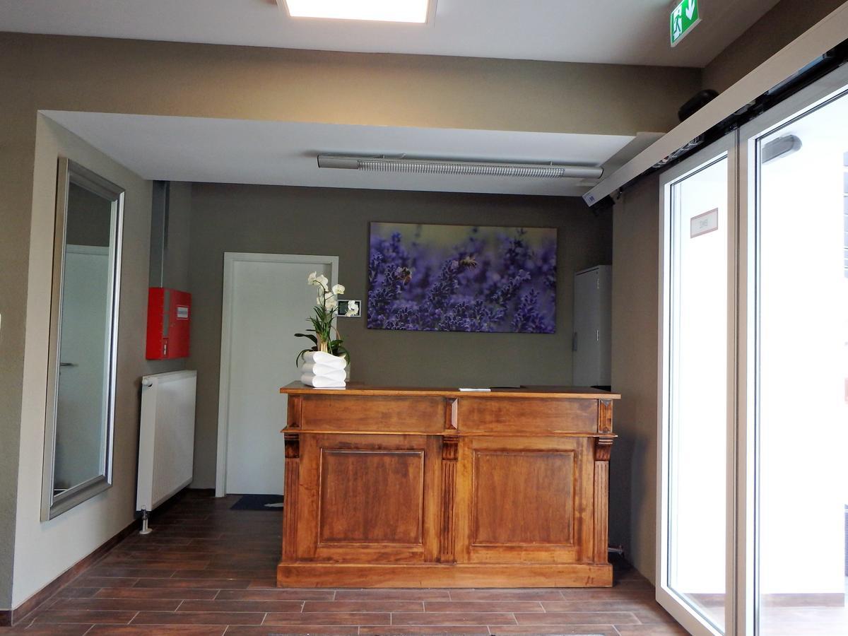 Garni Hotel Lavendelhof Nauen Luaran gambar