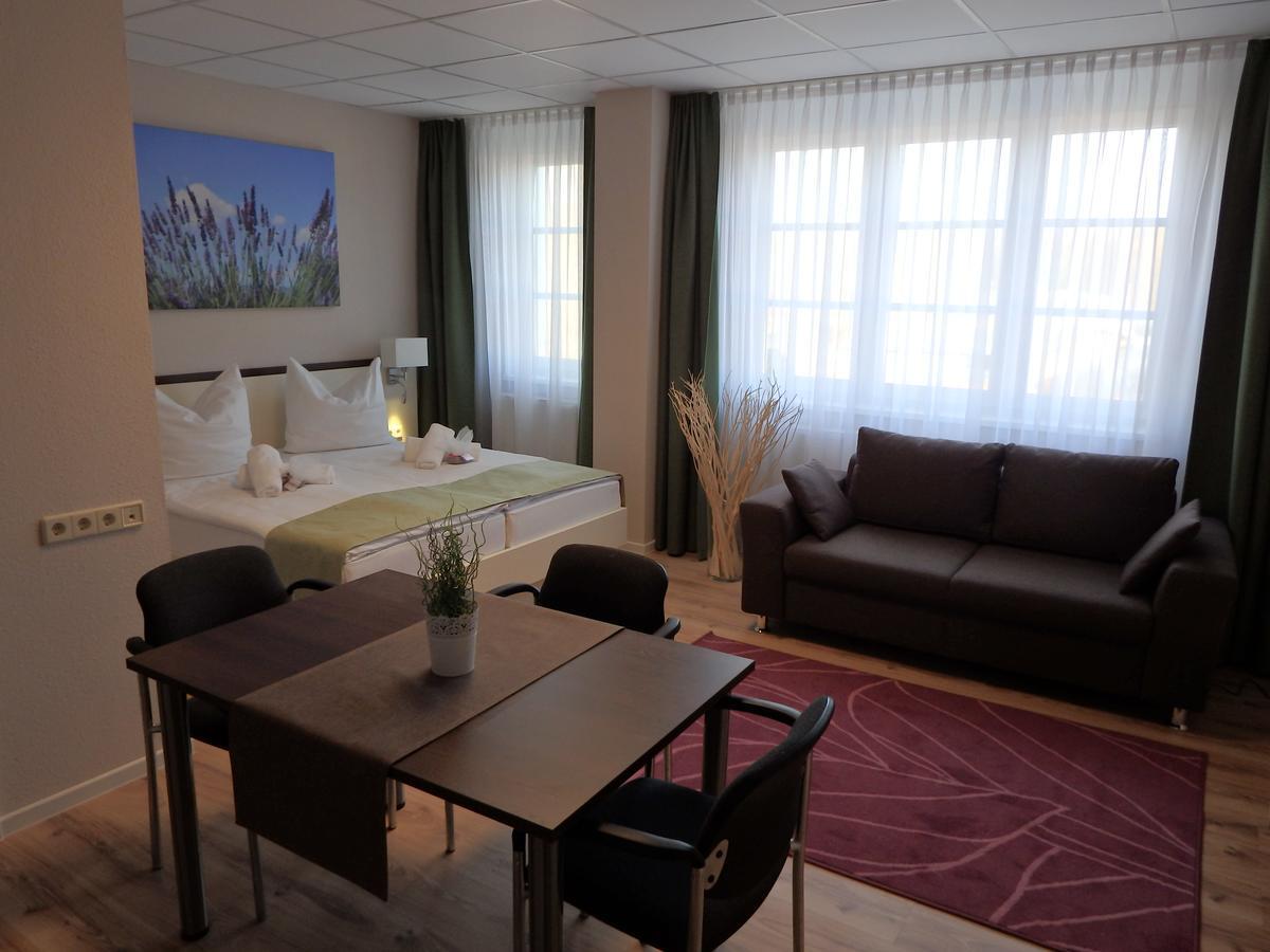 Garni Hotel Lavendelhof Nauen Luaran gambar